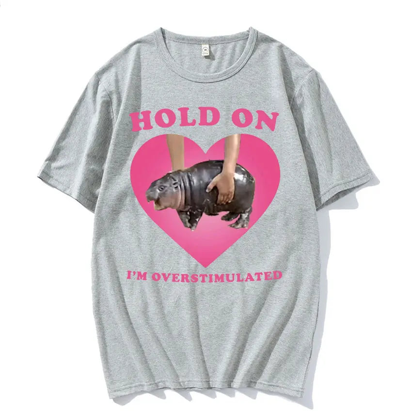 Oversized Cotton Funny Pink Heart Hold On Cute Baby Hippo Men Women Vintage T-Shirt Moo Deng