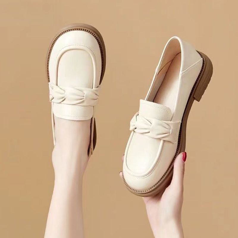 Loafers Spring Summer 2024 Korean Style Versatile Flat Shoes with Skirt Women's Chunky Heel Shoes