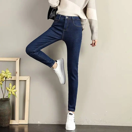 Amy Fashion - Slimming Effect Pencil Small Feet Thick Denim Autumn And Winter Plush High Waist Elastic Jean