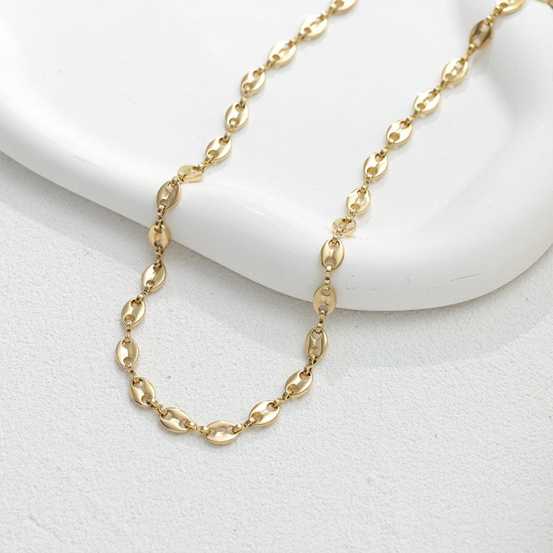 Retro Style Hollow Hot Circle Chain Necklace